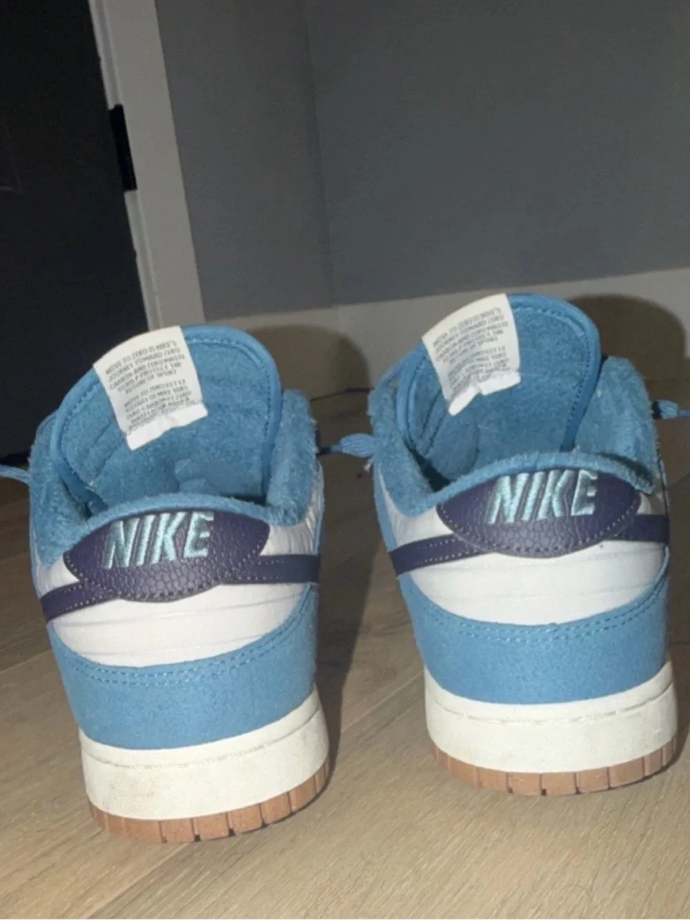 Nike dunk toasty rift Light Blue, White & Navy Low-Top Sneakers